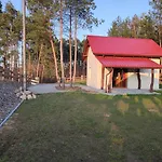 Pod Sosnami Semesterbostad Gaj (Nowe Miasto)